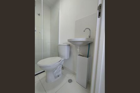 Banheiro - torneira de apartamento para alugar com 1 quarto, 17m² em Vila Dom Pedro I, São Paulo