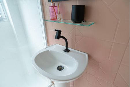 Apartamento para alugar com 35m², 1 quarto e sem vaga Apartamento para alugar com 35m², 1 quarto e sem vagaBanheiro