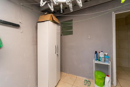 Casa de condomínio para alugar com 100m², 2 quartos e 1 vagaÁrea de Serviço