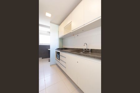 Apartamento para alugar com 66m², 2 quartos e 1 vaga