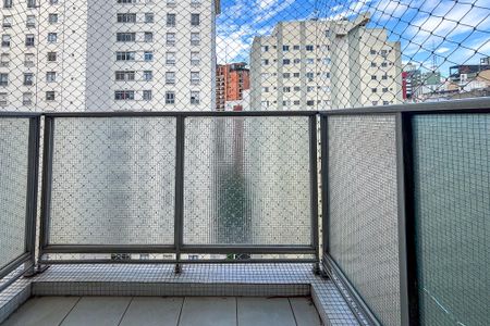 Apartamento para alugar com 69m², 2 quartos e 1 vaga