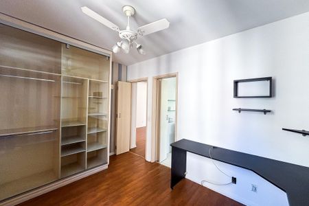 Apartamento para alugar com 69m², 2 quartos e 1 vaga