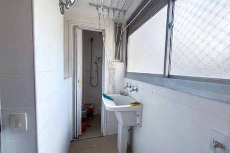 Apartamento para alugar com 69m², 2 quartos e 1 vaga