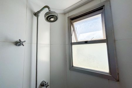 Apartamento para alugar com 69m², 2 quartos e 1 vaga