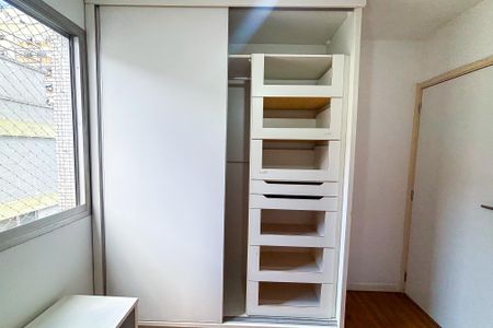Apartamento para alugar com 69m², 2 quartos e 1 vaga