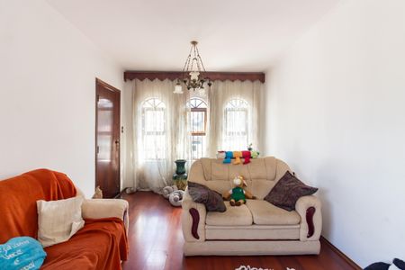 Sala  de casa à venda com 4 quartos, 131m² em Bela Vista, Osasco