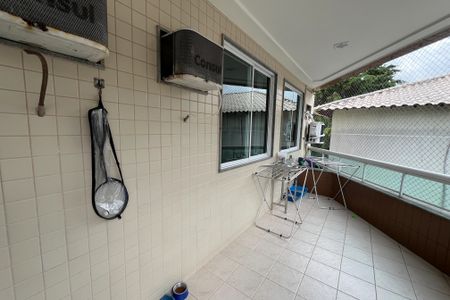 Apartamento para alugar com 75m², 2 quartos e 1 vaga Apartamento para alugar com 75m², 2 quartos e 1 vagaVaranda