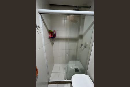 Apartamento para alugar com 75m², 2 quartos e 1 vaga Apartamento para alugar com 75m², 2 quartos e 1 vagaBanheiro da Suíte