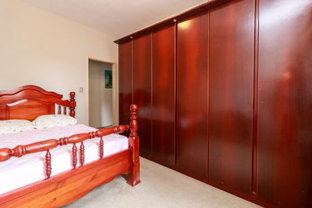 Casa para alugar com 3 quartos, 100m² em Jardim São Luís, São Paulo