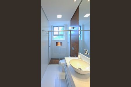 Apartamento para alugar com 110m², 3 quartos e 1 vaga Apartamento para alugar com 110m², 3 quartos e 1 vagaBanheiro Social