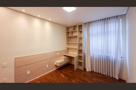 Apartamento para alugar com 110m², 3 quartos e 1 vaga Apartamento para alugar com 110m², 3 quartos e 1 vagaQuarto 2