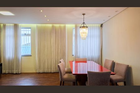 Sala de apartamento à venda com 3 quartos, 110m² em Santa Tereza, Belo Horizonte