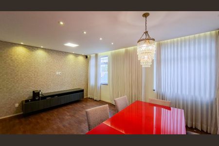 Sala de apartamento à venda com 3 quartos, 110m² em Santa Tereza, Belo Horizonte