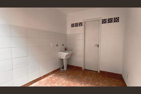 Casa para alugar com 160m², 3 quartos e 3 vagas Casa para alugar com 160m², 3 quartos e 3 vagasÁrea de Serviço