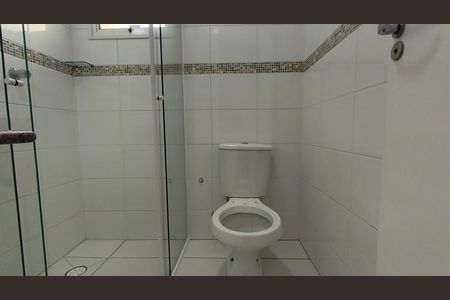 Casa para alugar com 160m², 3 quartos e 3 vagas Casa para alugar com 160m², 3 quartos e 3 vagasBanheiro Suíte 1