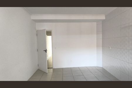 Casa para alugar com 160m², 3 quartos e 3 vagas Casa para alugar com 160m², 3 quartos e 3 vagasCozinha