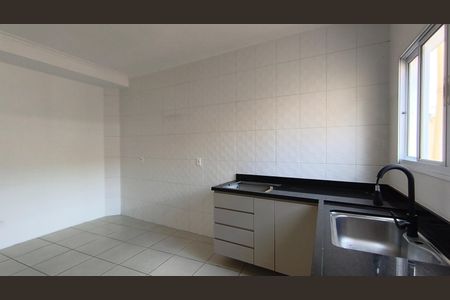 Casa para alugar com 160m², 3 quartos e 3 vagas Casa para alugar com 160m², 3 quartos e 3 vagasCozinha