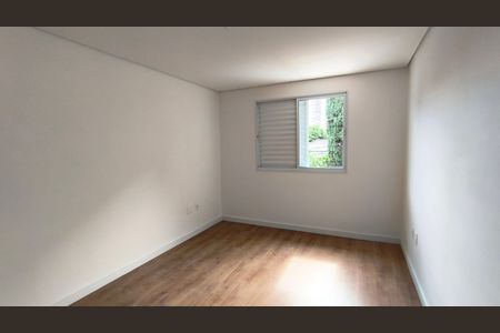 Casa para alugar com 160m², 3 quartos e 3 vagas Casa para alugar com 160m², 3 quartos e 3 vagasSuíte 1