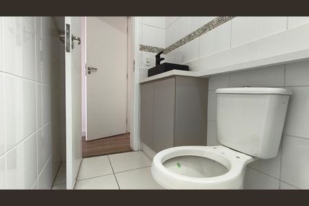 Casa para alugar com 160m², 3 quartos e 3 vagas Casa para alugar com 160m², 3 quartos e 3 vagasBanheiro Suíte 3