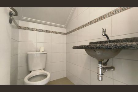 Casa para alugar com 160m², 3 quartos e 3 vagas Casa para alugar com 160m², 3 quartos e 3 vagasLavabo