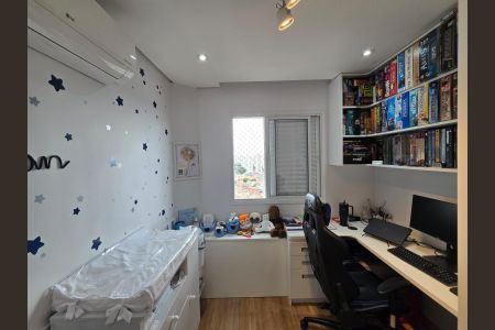 Apartamento à venda com 60m², 2 quartos e 1 vagaQuarto 02