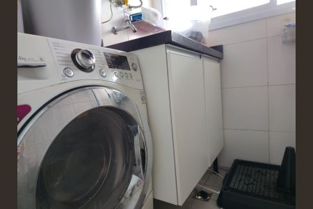 Apartamento à venda com 60m², 2 quartos e 1 vagaCozinha e Área de Serviço