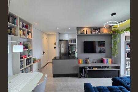 Apartamento à venda com 60m², 2 quartos e 1 vagaSala 