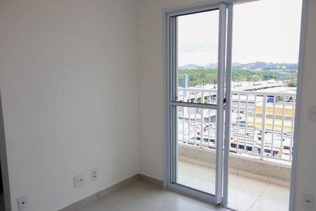 Apartamento para alugar com 2 quartos, 45m² em Quitaúna, Osasco