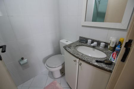 Apartamento para alugar com 68m², 2 quartos e 1 vagaBanheiro Social