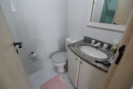 Apartamento para alugar com 68m², 2 quartos e 1 vagaBanheiro Social