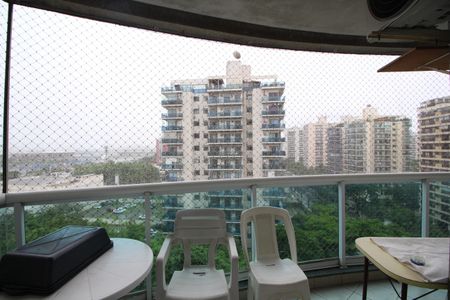 Apartamento para alugar com 68m², 2 quartos e 1 vagaVaranda