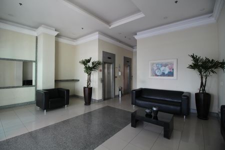 Apartamento para alugar com 68m², 2 quartos e 1 vagaHall Social