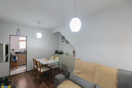 Casa à venda com 2 quartos, 50m² em Vila Cloris, Belo Horizonte