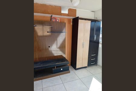 Sala de kitnet/studio para alugar com 2 quartos, 76m² em Pião, São Gonçalo