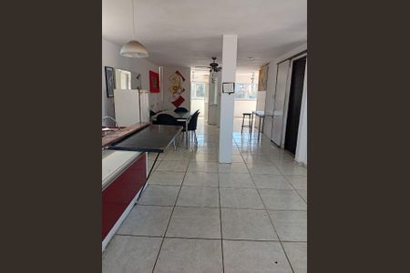 Cozinha de kitnet/studio para alugar com 2 quartos, 76m² em Pião, São Gonçalo