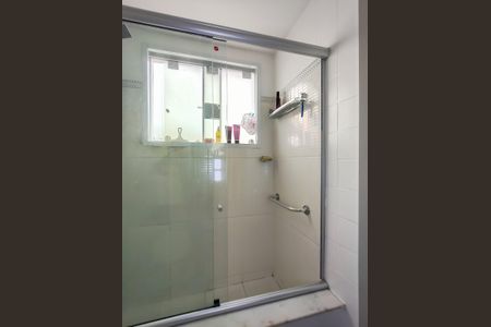 Apartamento à venda com 82m², 2 quartos e 1 vagaBanheiro da Suíte