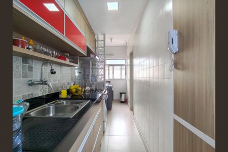 Apartamento à venda com 82m², 2 quartos e 1 vagaCozinha