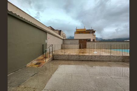 Apartamento à venda com 82m², 2 quartos e 1 vagaÁrea comum - Piscina