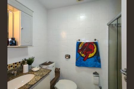 Apartamento à venda com 82m², 2 quartos e 1 vagaBanheiro Corredor