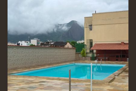 Apartamento à venda com 82m², 2 quartos e 1 vagaÁrea comum - Piscina