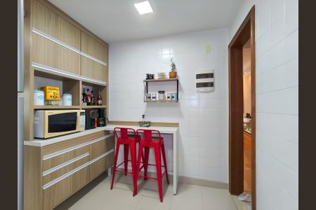 Apartamento à venda com 82m², 2 quartos e 1 vagaCozinha