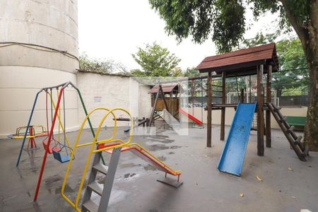 Apartamento para alugar com 50m², 2 quartos e 1 vagaÁrea comum - Playground