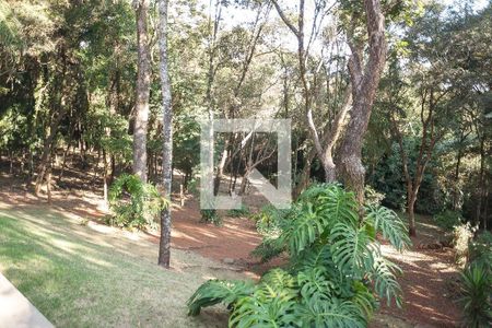 Casa de condomínio à venda com 1000m², 4 quartos e 4 vagas Casa de condomínio à venda com 1000m², 4 quartos e 4 vagasQuintal