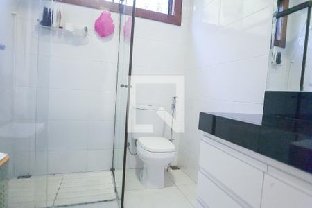 Casa de condomínio à venda com 1000m², 4 quartos e 4 vagas Casa de condomínio à venda com 1000m², 4 quartos e 4 vagassuite 1 / master - banheiro