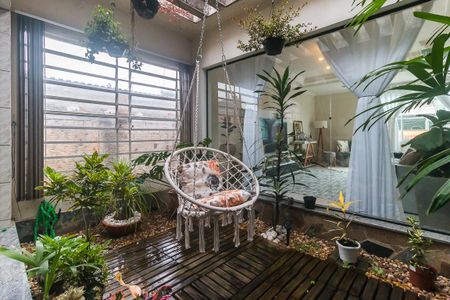 Casa para alugar com 261m², 3 quartos e 4 vagasJardim de Inverno