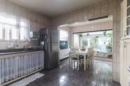 Casa para alugar com 261m², 3 quartos e 4 vagasCozinha