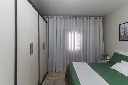 Casa para alugar com 261m², 3 quartos e 4 vagasQuarto 2 - Suíte