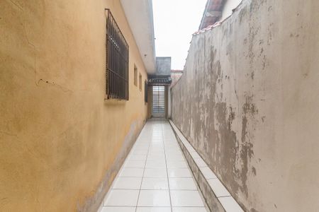 Casa para alugar com 261m², 3 quartos e 4 vagasCorredor Lateral