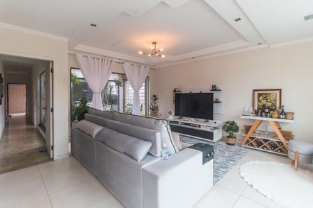 Casa para alugar com 261m², 3 quartos e 4 vagasSala