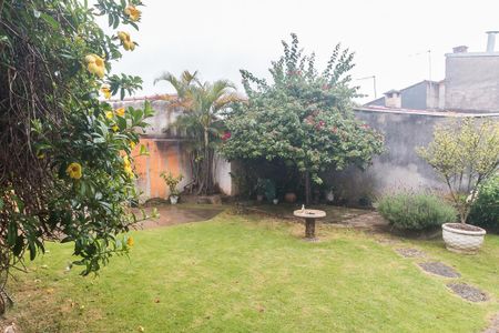 Casa para alugar com 261m², 3 quartos e 4 vagasQuintal